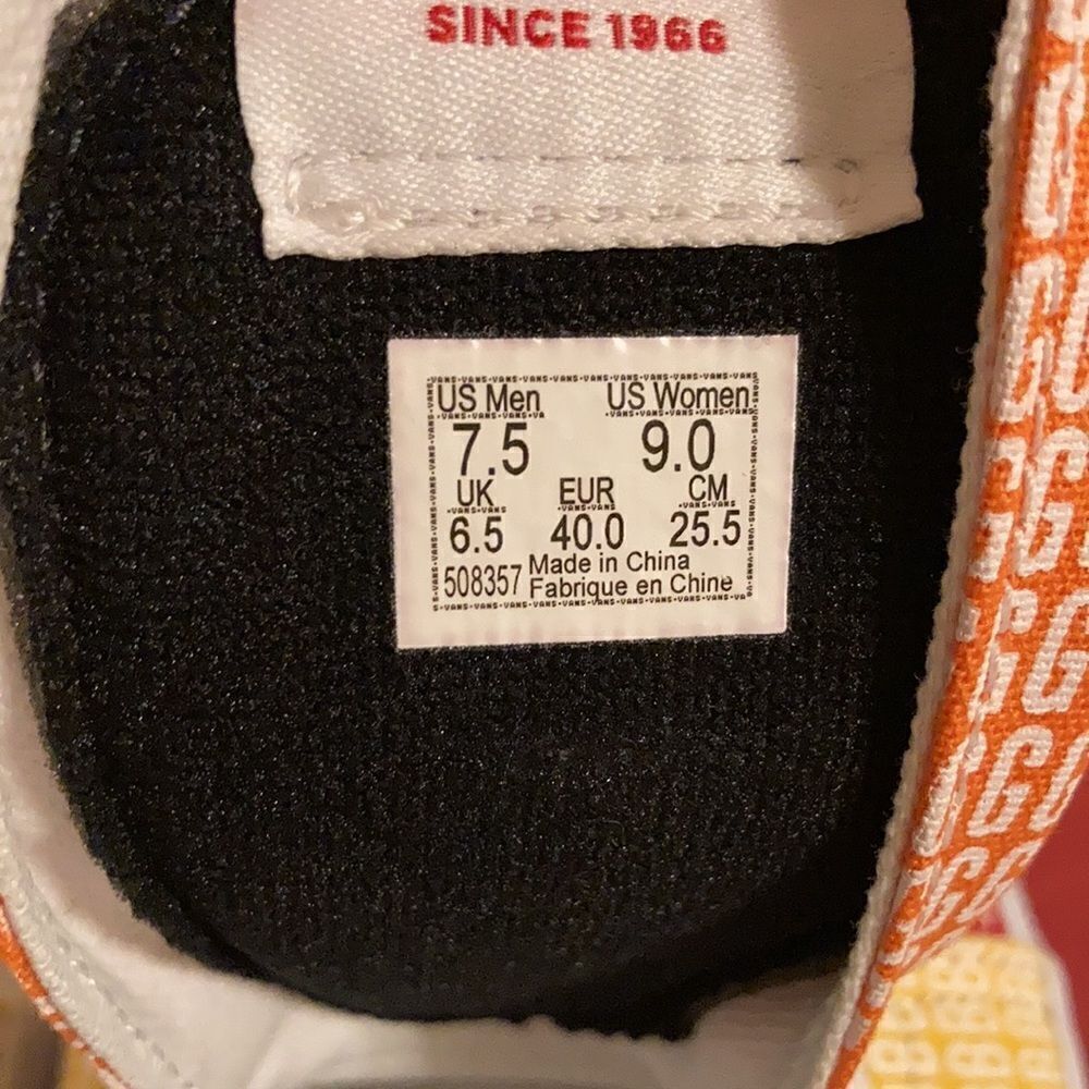 Vans Sk8 Mid Pride - Picture 6 of 10